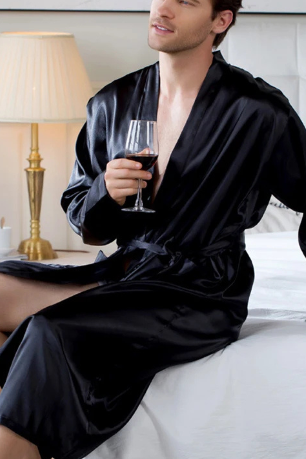 élégant peignoir satin