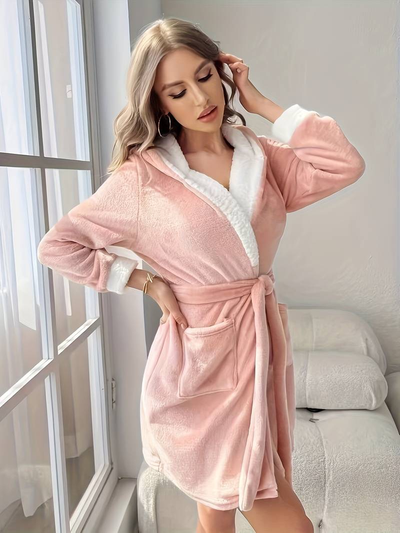 peignoir rose élégant