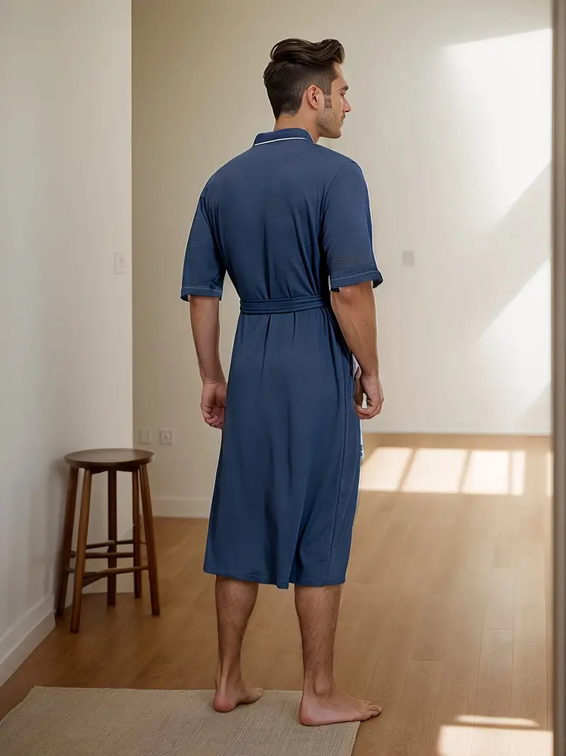 élégant peignoir bleu