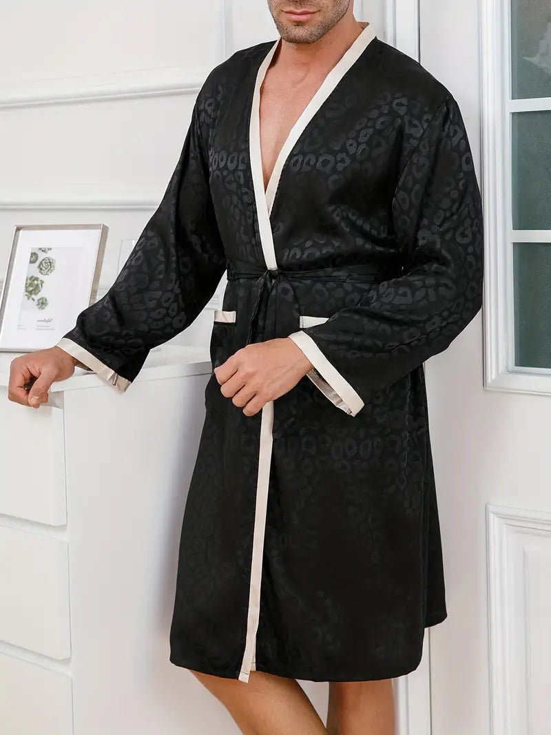 design kimono léopard noir