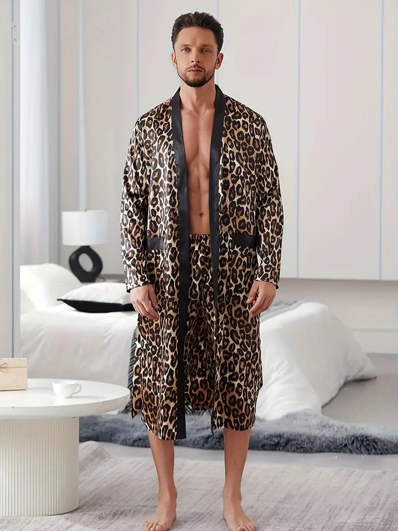 Peignoir luxueux avec imprimé léopard