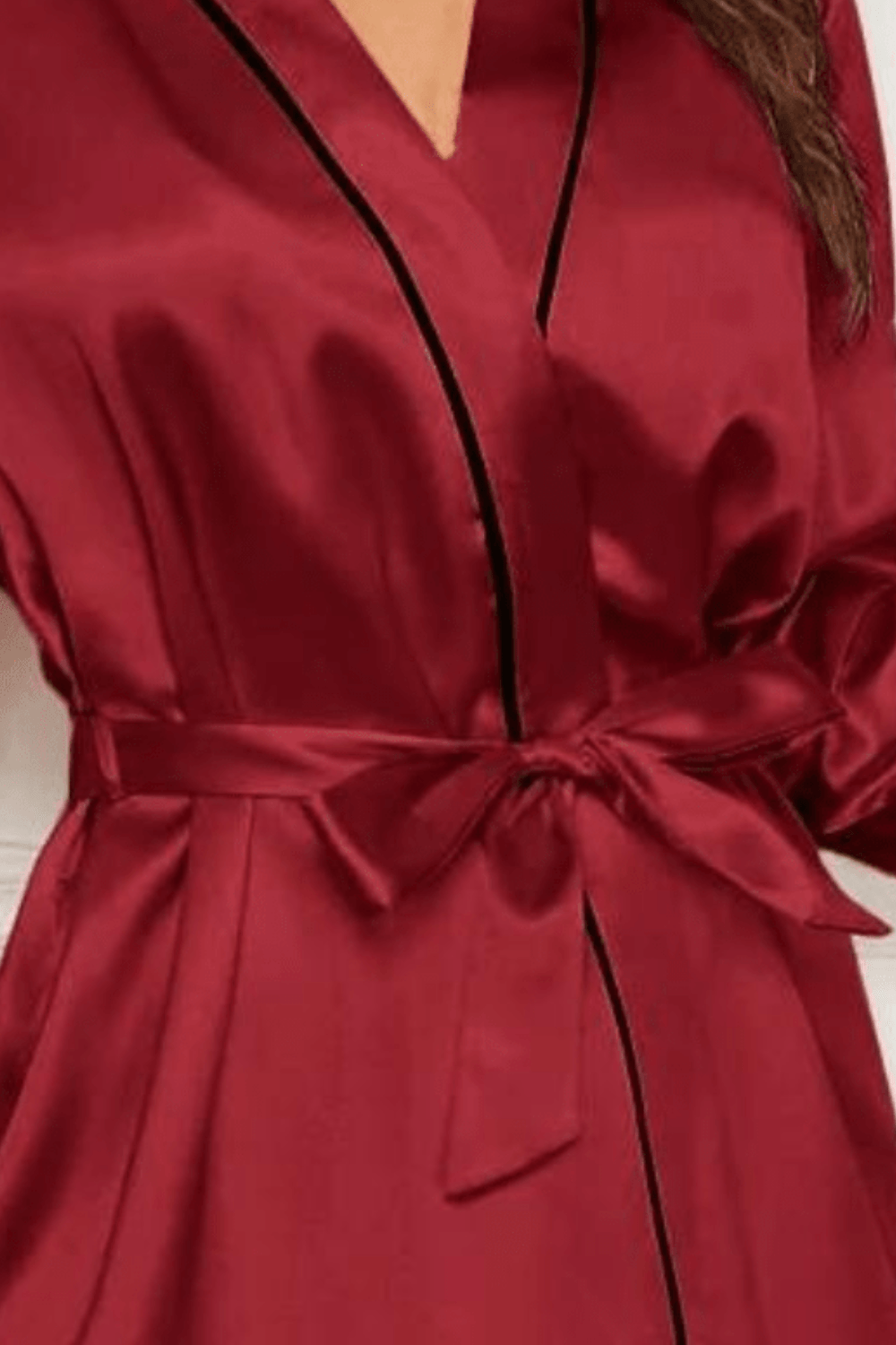 peignoir satin élégant