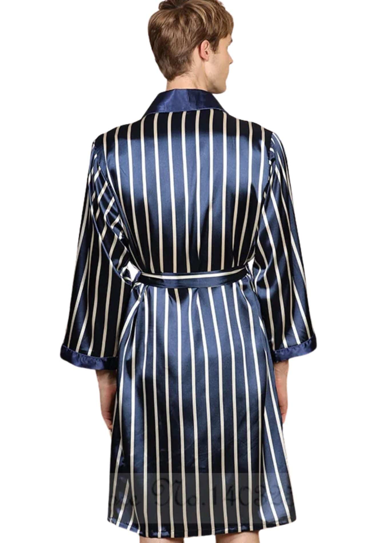 peignoir homme satin élégant